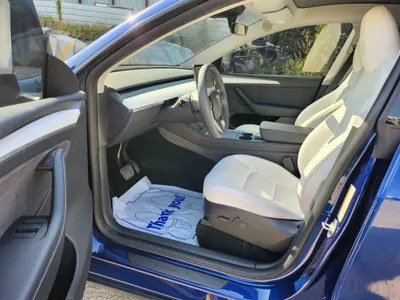 Tesla Y RWD 2024 8
