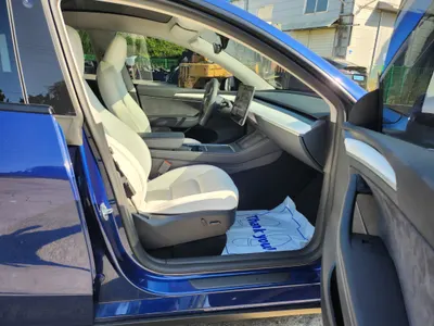 Tesla Y RWD 2024 9