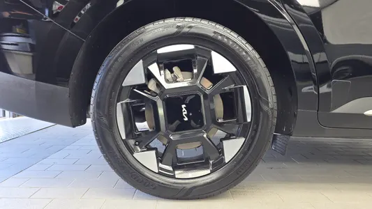 Kia 4 HEV 9 2025 5