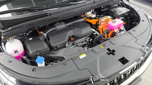 Kia 4 HEV 9 2025 6