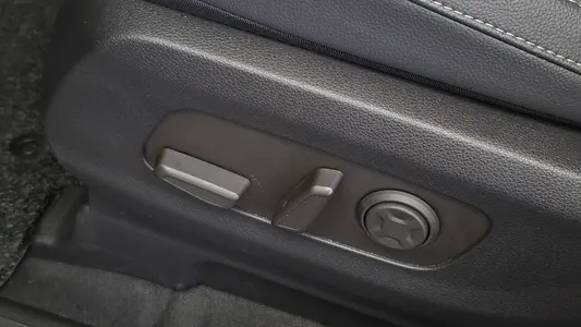Kia 4 HEV 9 2025 30