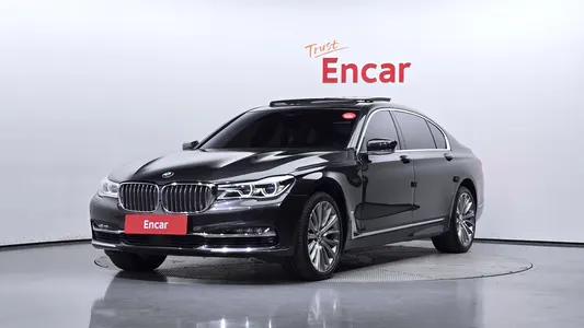 BMW 7 Series (G11) 750Li xDrive 2017