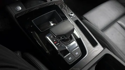 Audi Q5 (FY) 45 TFSI 2023 9