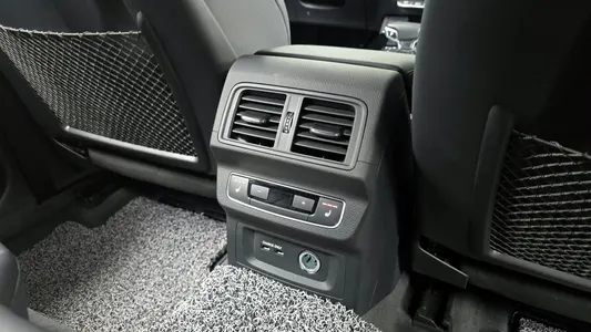 Audi Q5 (FY) 45 TFSI 2023 19
