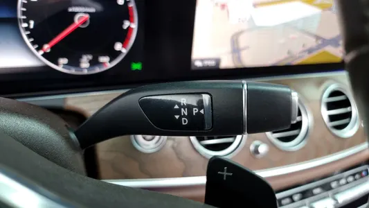 Mercedes-Benz E-Class W213 E300 4MATIC 2019 9