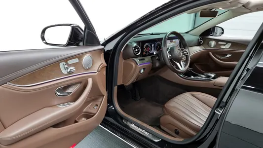 Mercedes-Benz E-Class W213 E300 4MATIC 2019 10