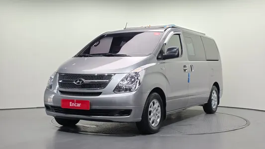 Hyundai Grand Starex 2011