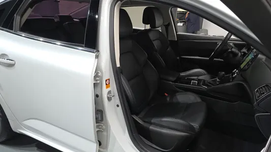 Renault Korea SM6 2.0 GDe SE 2016 10