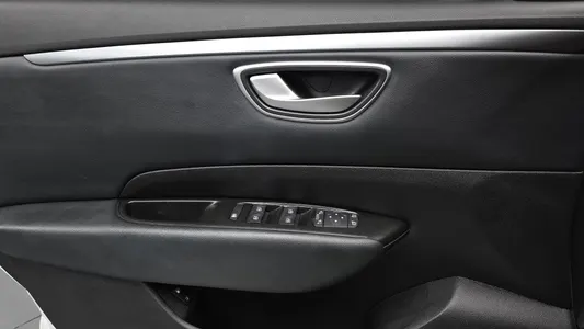 Renault Korea SM6 2.0 GDe SE 2016 17