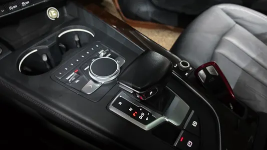 Audi A4 (B9) 45 TFSI 2016 9