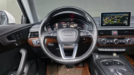 Audi A4 (B9) 45 TFSI 2016 15