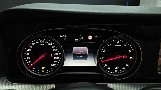 Mercedes-Benz E-Class W213 E250 2020 8