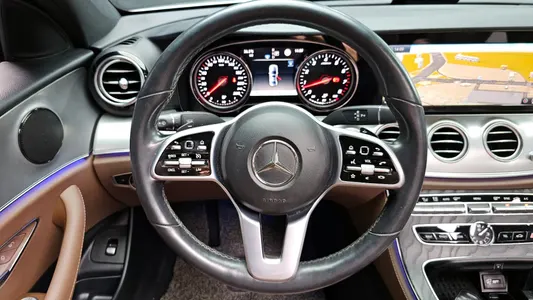 Mercedes-Benz E-Class W213 E250 2020 13