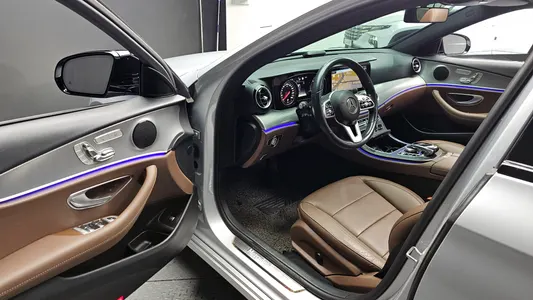 Mercedes-Benz E-Class W213 E250 2020 10