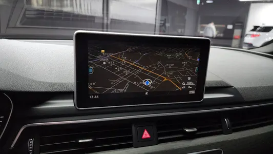 Audi A4 (B9) 40 TFSI 2019 14