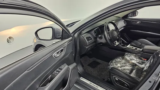 Renault Korea SM6 2.0 GDe LE 2017 11