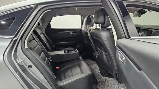 Renault Korea SM6 2.0 GDe LE 2017 12