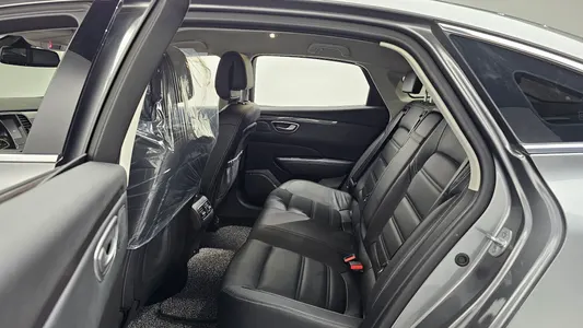 Renault Korea SM6 2.0 GDe LE 2017 13