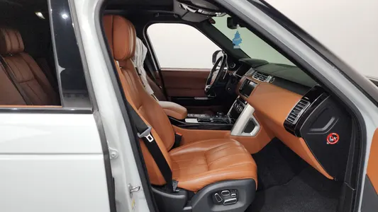 Land Rover 4 4.4 SDV8 AB 2015 11