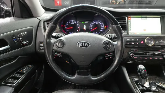 Kia K9 3.8 GDI 2015 13