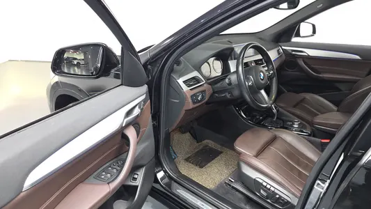 BMW X1 (F48) xDrive 20i M 2022 10