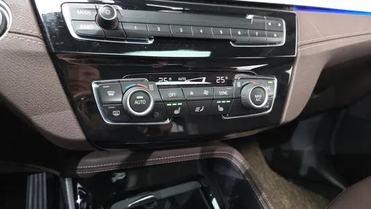 BMW X1 (F48) xDrive 20i M 2022 15