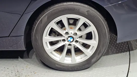BMW 3 Series GT (F34) GT 320d 2016 5