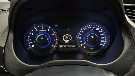 Hyundai Grandeur HG HG330 2013 8