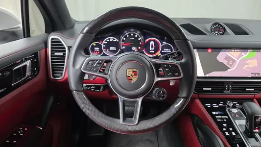 Porsche (PO536) 3.0 2021 13