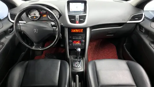 Peugeot 207GT 1.6 2011 7