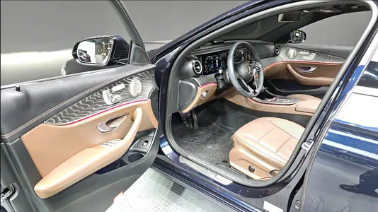 Mercedes-Benz E-Class W213 E350 4MATIC 2022 10