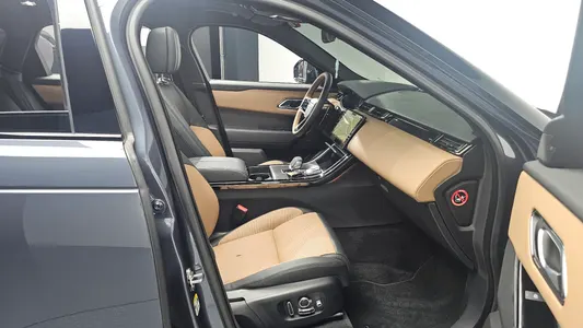 Land Rover 레인지로버 벨라 3.0 P400 HSE 2024 10