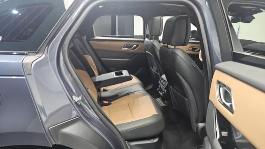 Land Rover 레인지로버 벨라 3.0 P400 HSE 2024 11