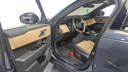 Land Rover 레인지로버 벨라 3.0 P400 HSE 2024 9