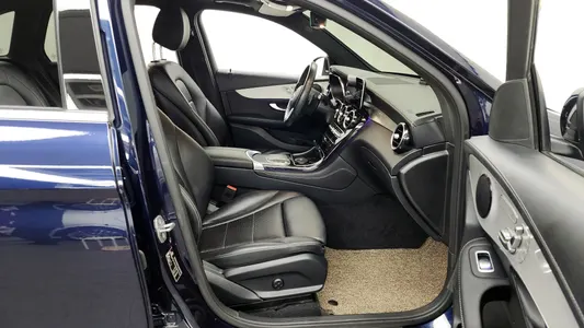 Mercedes-Benz GLC-Class X253 GLC300e 4MATIC 2020 11