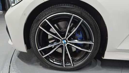BMW 3 Series (G20) 320i M 2022 5