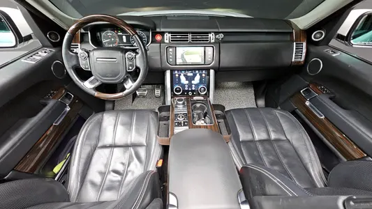 Land Rover 4 4.4 SDV8 AB 2015 7