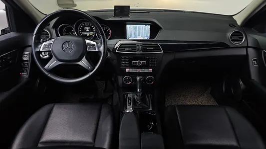 Mercedes-Benz C-Class W204 C220 CDI 2014 7