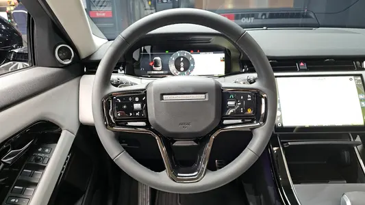 Land Rover 2 P250 SE 2025 13