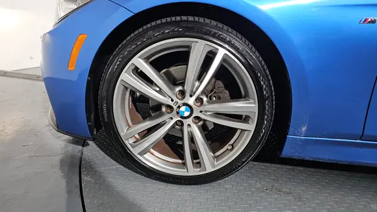 BMW 3 Series (F30) 320d M 2015 5