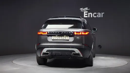 Land Rover 레인지로버 벨라 3.0 D300 R- HSE 2018 4