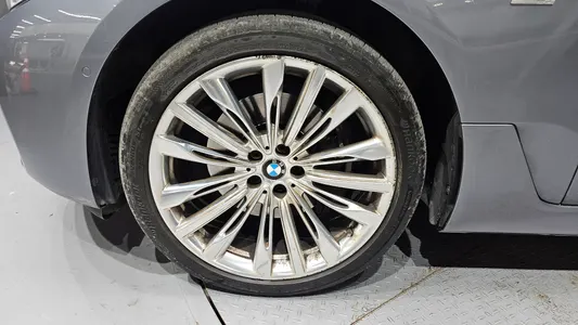 BMW 6 Series GT (G32) 640i xDrive 2018 5