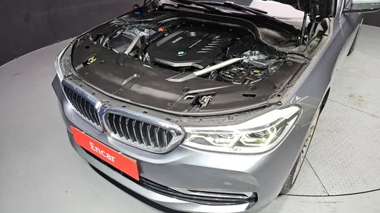 BMW 6 Series GT (G32) 640i xDrive 2018 6