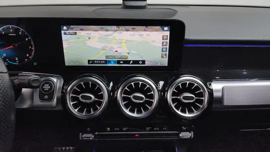 Mercedes-Benz GLB-Class X247 GLB250 4MATIC 2021 15