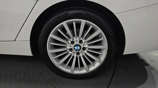 BMW 3 Series GT (F34) GT 320d 2018 5