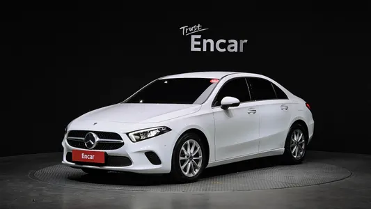 Mercedes-Benz A-Class W177 A220 2020
