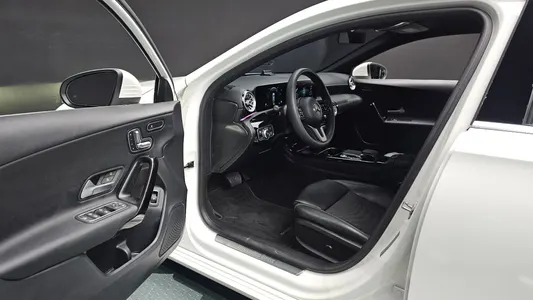 Mercedes-Benz A-Class W177 A220 2020 11