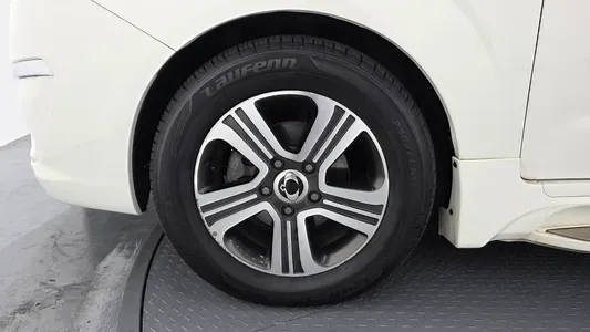 KG Mobility 코란도 투리스모 4WD 9 60th 2014 5