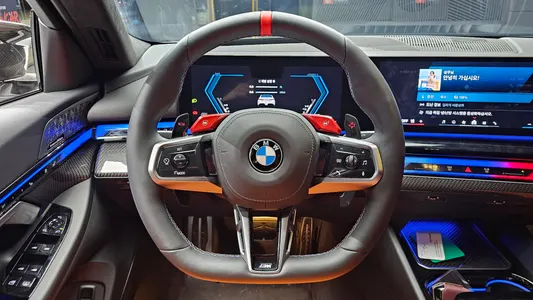 BMW M5 (G90) M5 2025 13