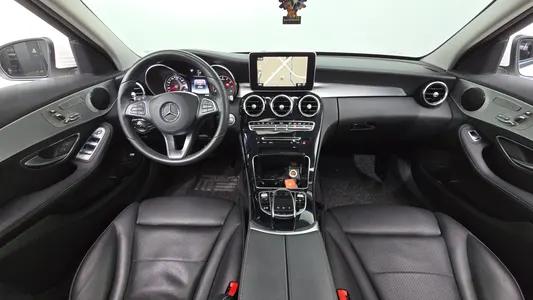 Mercedes-Benz C-Class W205 C200 2018 7